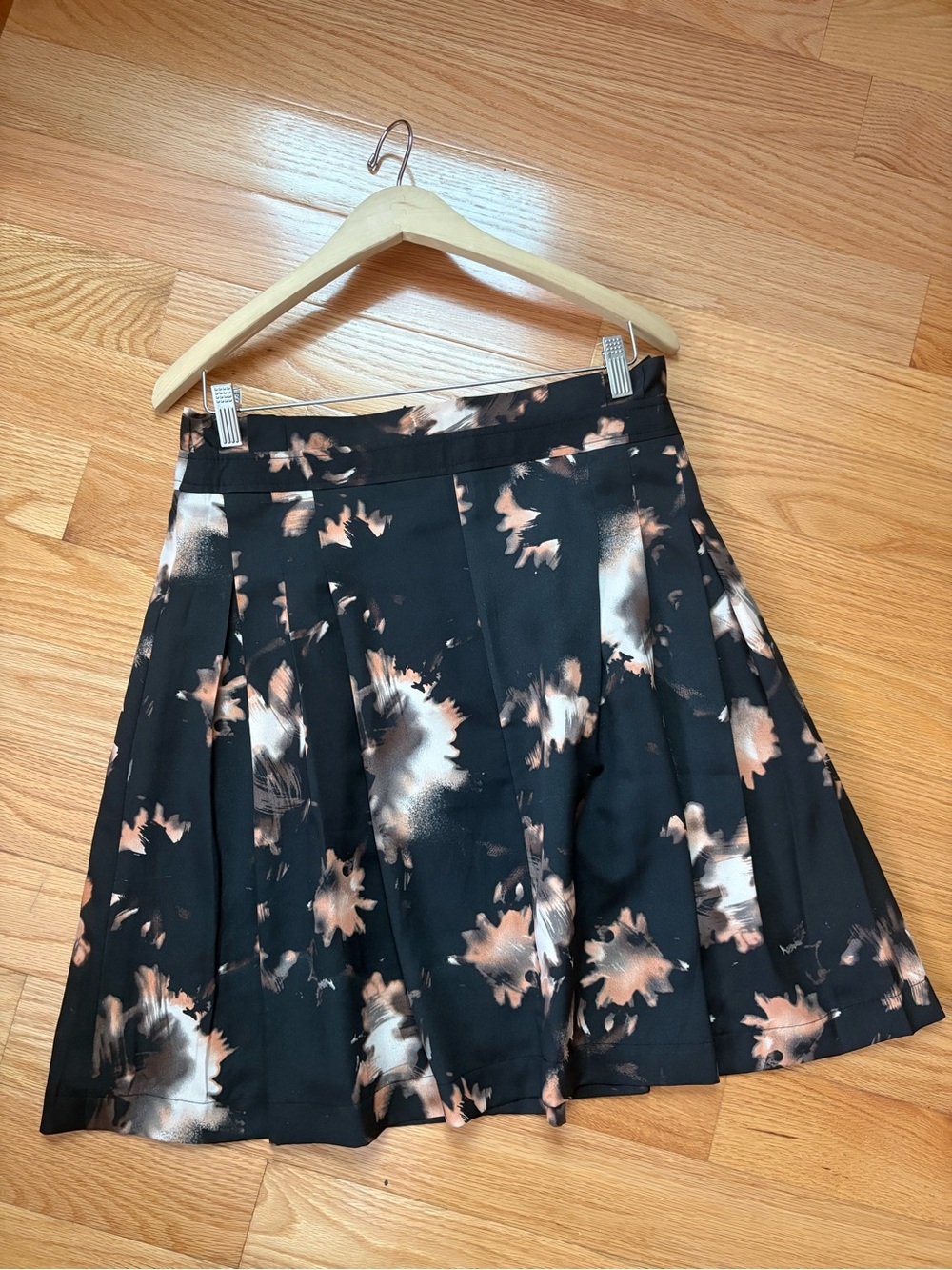 NWOT The Limited Black Pleated Skater Skirt with Peach and Cream Floral Prints